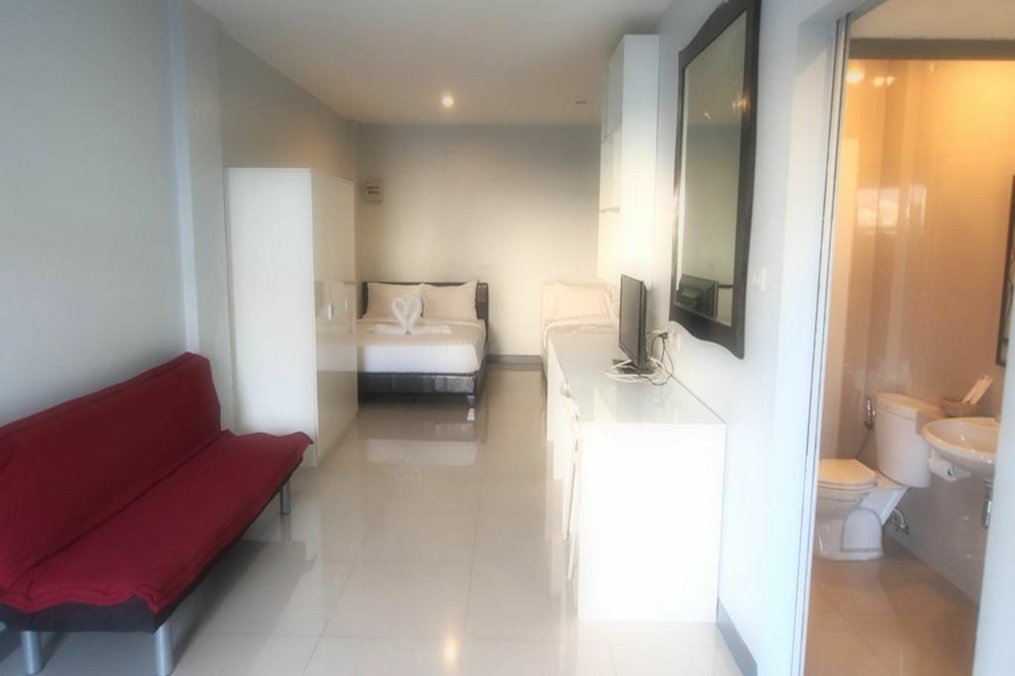 Ibeyond Apartment Romklao Suvarnabhumi Bangkok Exterior foto