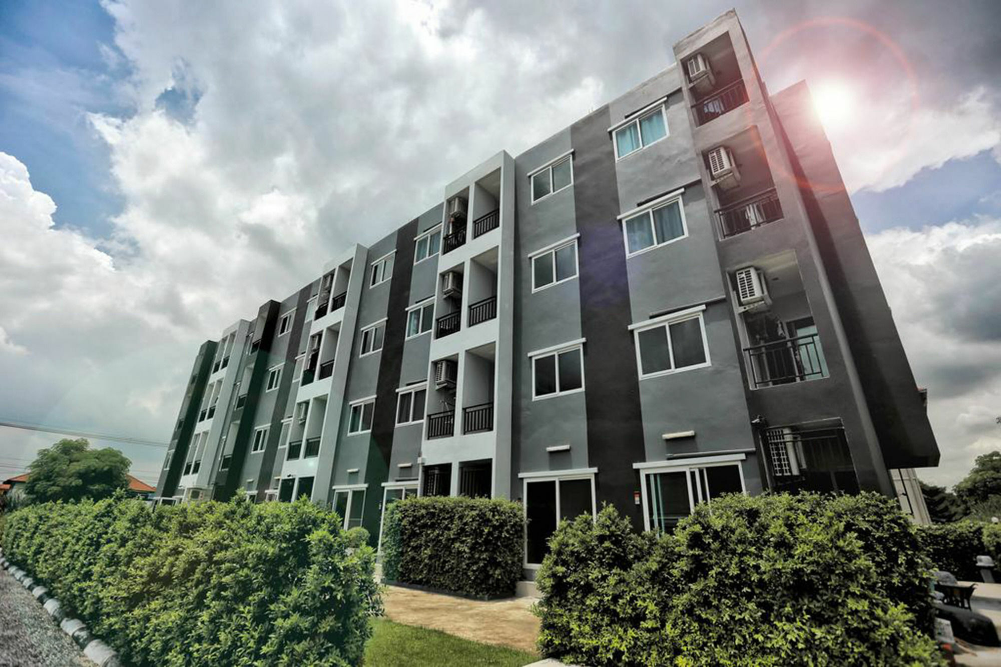 Ibeyond Apartment Romklao Suvarnabhumi Bangkok Exterior foto